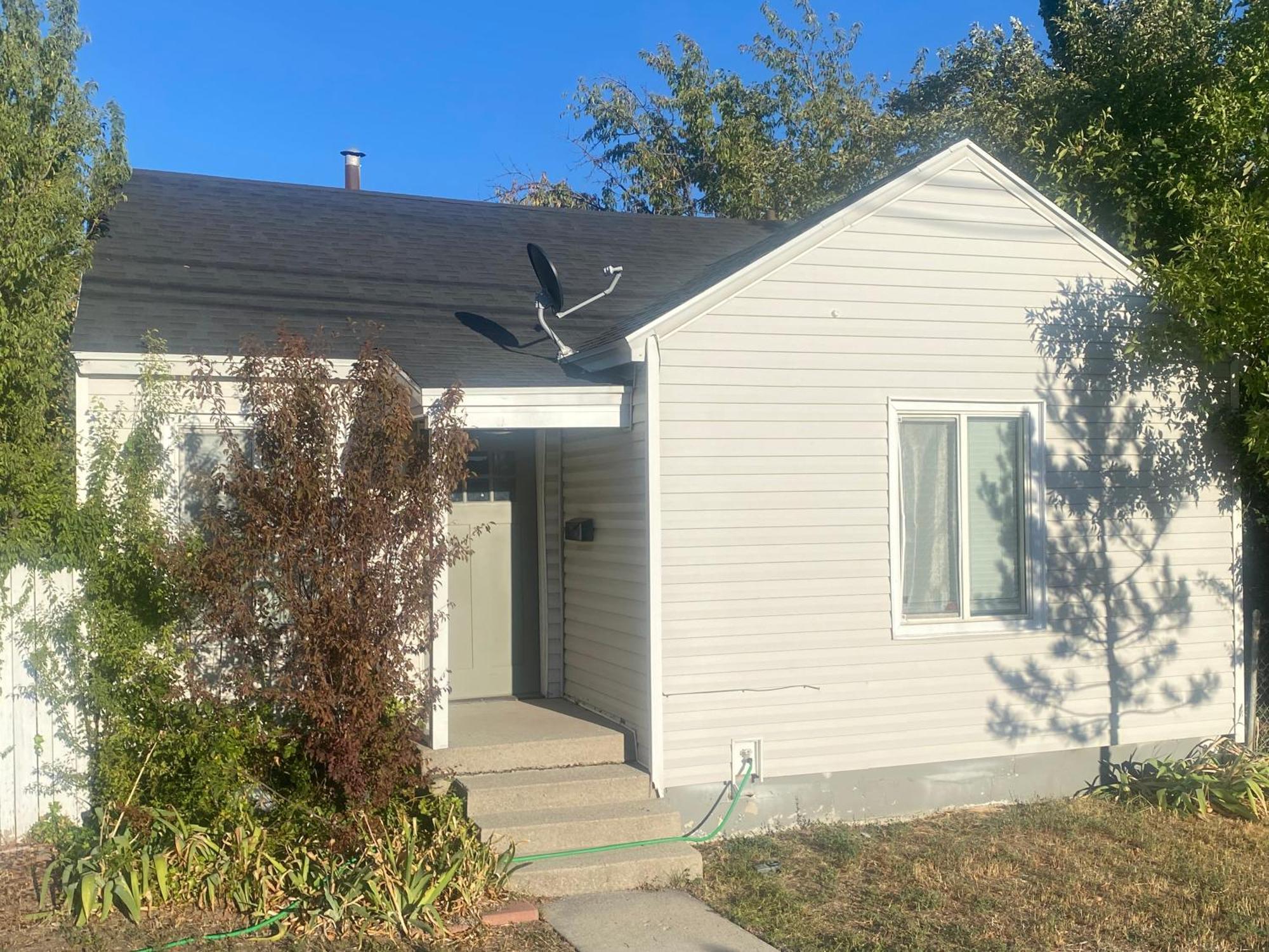 Cute Entire Small House With Large Yard! Pets Welcome! West Valley City Kültér fotó