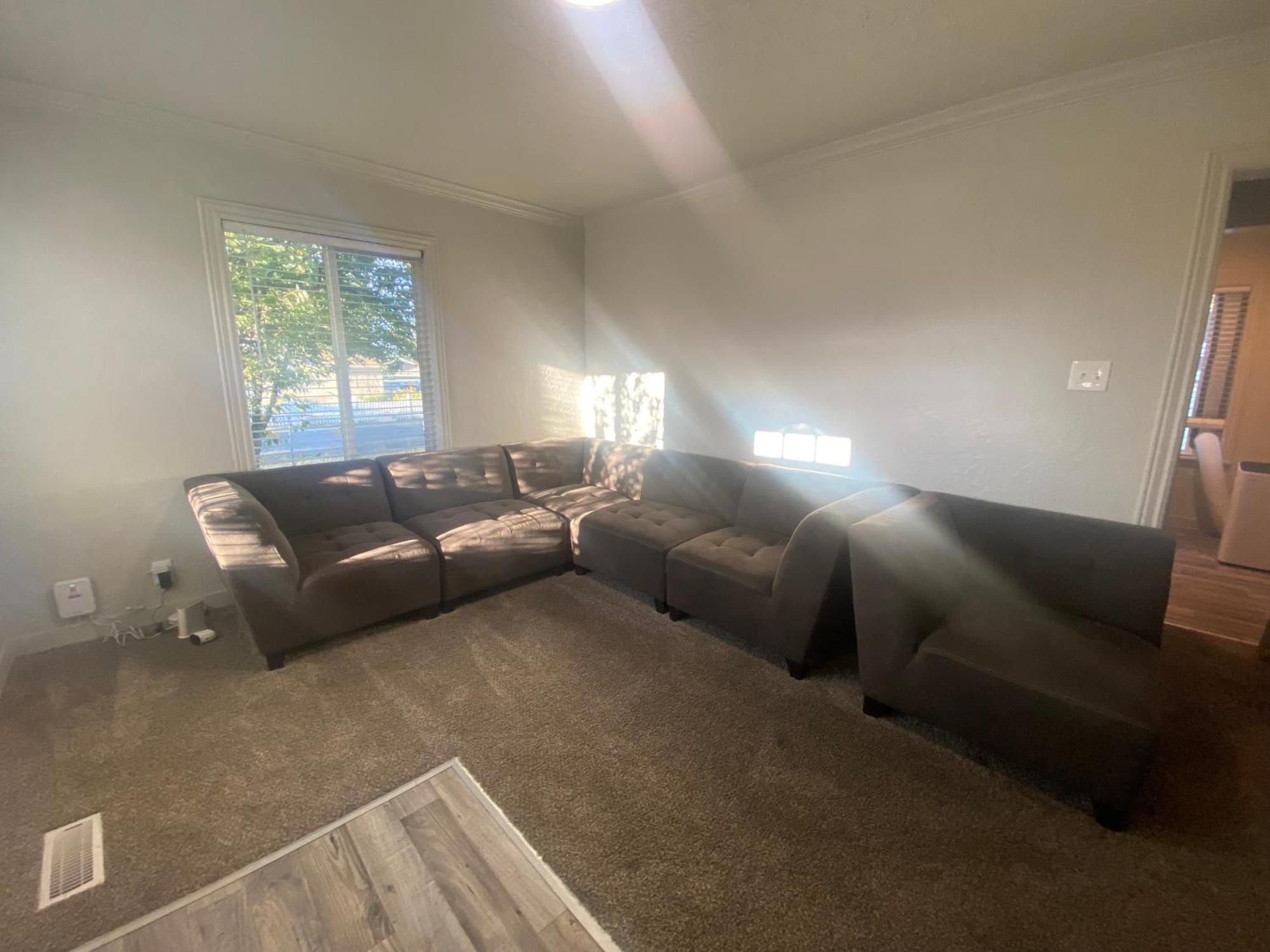 Cute Entire Small House With Large Yard! Pets Welcome! West Valley City Kültér fotó